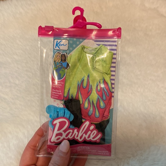 Barbie ken outfit set apparel toy - Picture 2 of 3